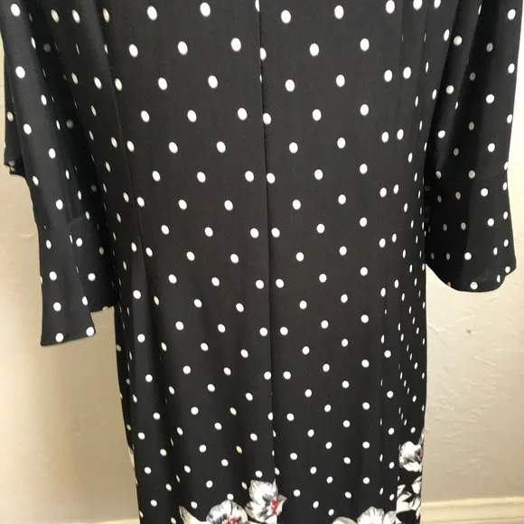 Sandra Darren Polka Dot Shift Dress with Floral Bottom 14 Black White Red - Picture 11 of 15